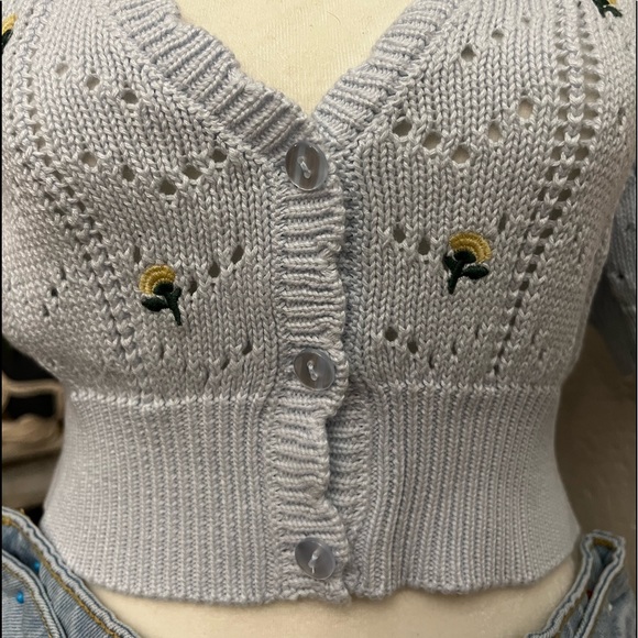 button up top - Picture 4 of 7